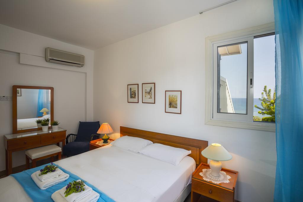 Protaras Beachfront Sirina Lina Suite باراليمني المظهر الخارجي الصورة