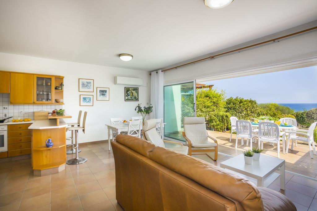 Protaras Beachfront Sirina Lina Suite باراليمني المظهر الخارجي الصورة
