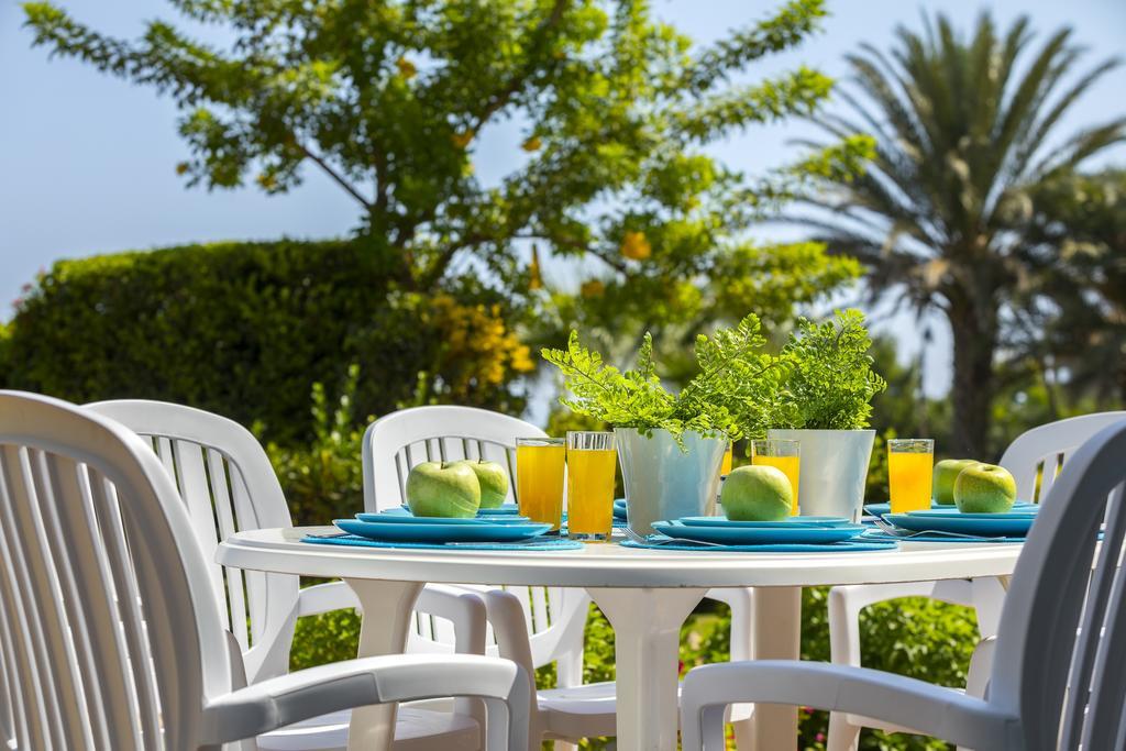 Protaras Beachfront Sirina Lina Suite باراليمني المظهر الخارجي الصورة