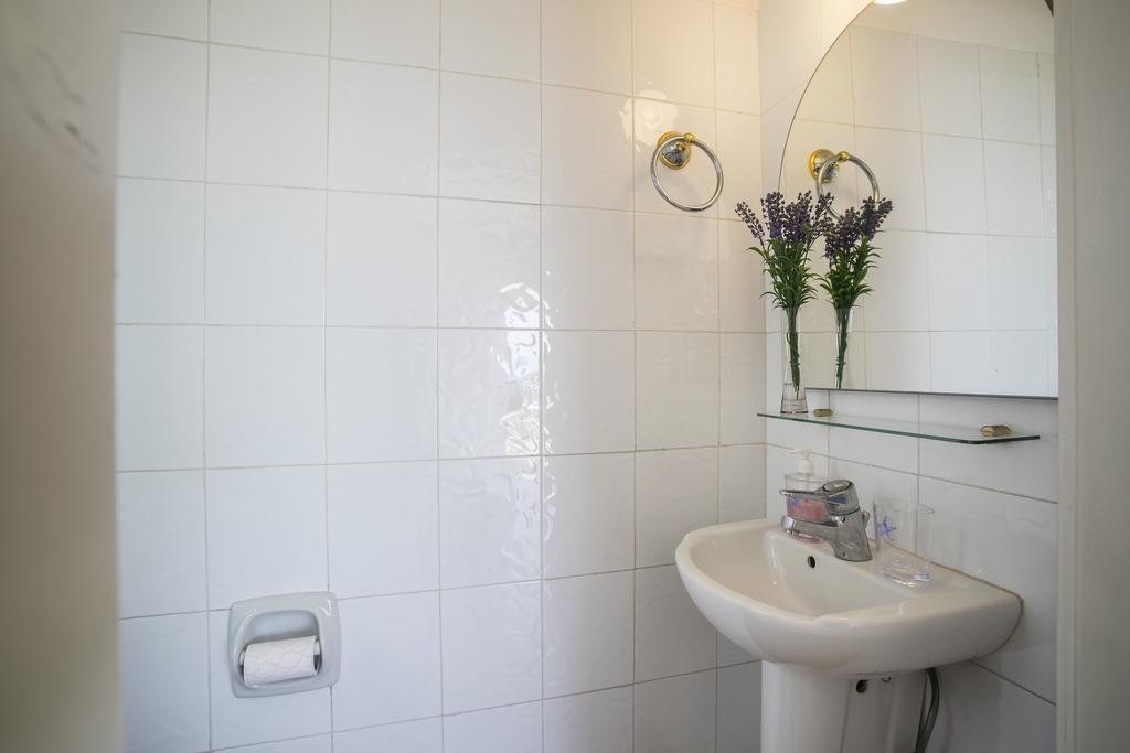 Protaras Beachfront Sirina Lina Suite باراليمني المظهر الخارجي الصورة